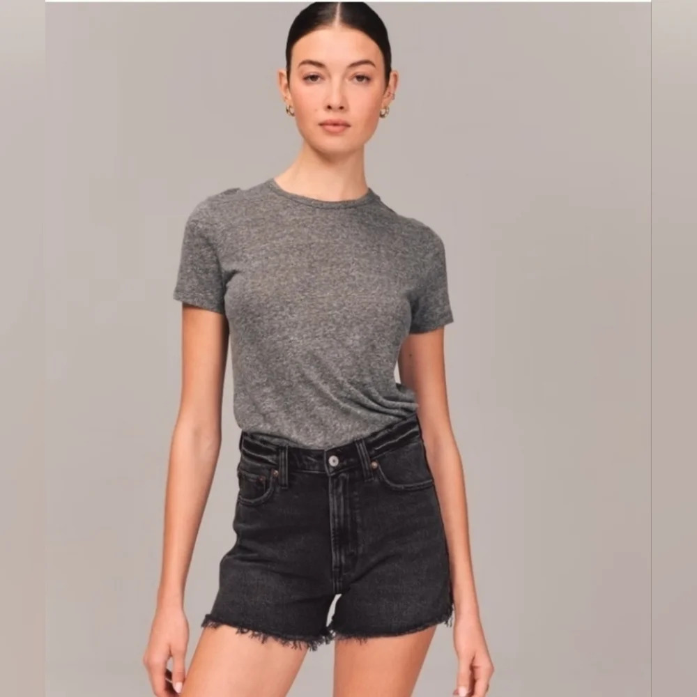 Abercrombie and fitch-90's  Relaxed Cutoff Shorts